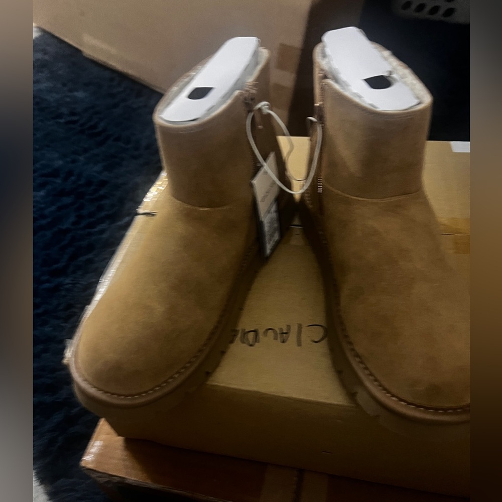 Tan Faux Fur Lined Boots